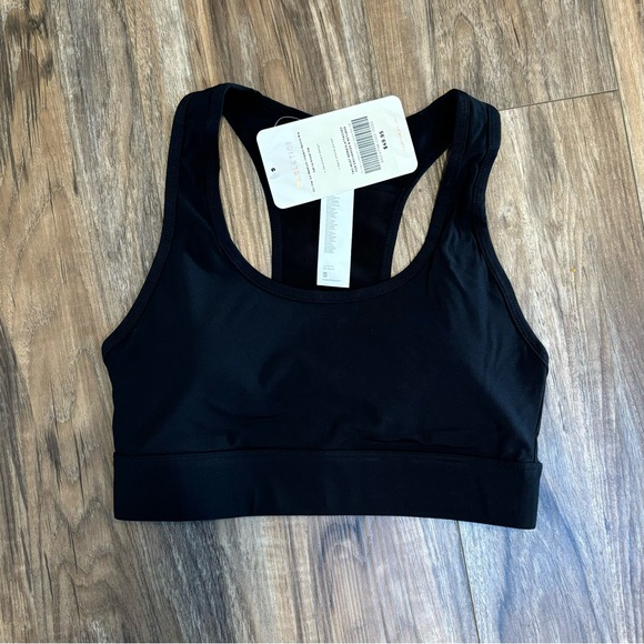 Fabletics new with tags athletic bundle bra tank long sleeve - Picture 7 of 8